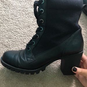 Black edgy heel/boots